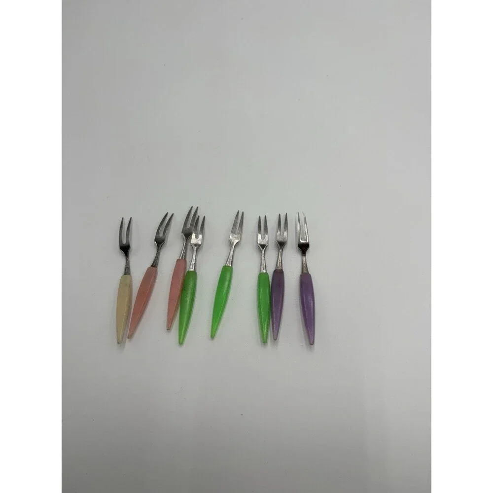 8 Mid Century Modern Stainless Japan Hors d'oeuvre Forks